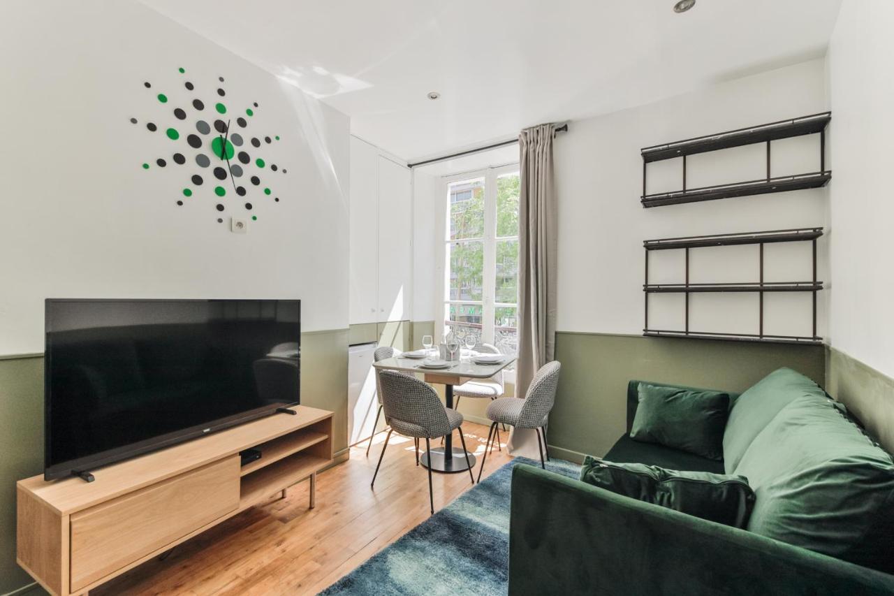 Independant Flat: Canal St Martin&Trains Stations! Paris Ngoại thất bức ảnh